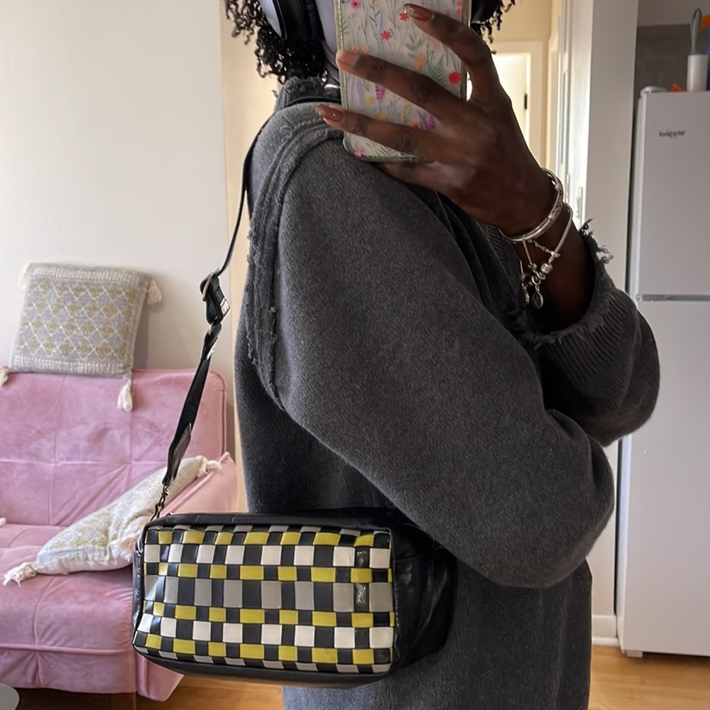 VINTAGE MIU MIU SHOULDER BAG - Picture 8 of 12